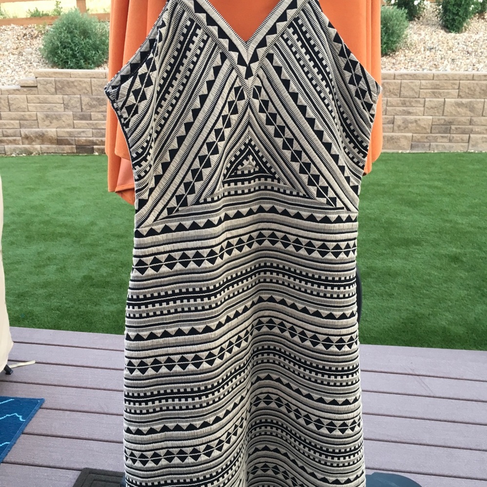 🎖HOST PICKx2🎖Shoshanna brown tan sheath Dress.